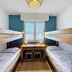 En Bord De Avec Terrasse Et Parking - Fr-1-361-85 * Jullouville-les-Pins