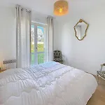 Apartment En Bord De Avec Terrasse Et Parking - Fr-1-361-85 Jullouville-les-Pins