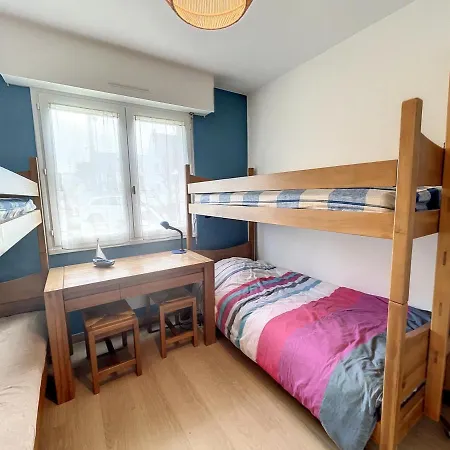 En Bord De Avec Terrasse Et Parking - Fr-1-361-85 Apartman *