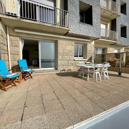 En Bord De Avec Terrasse Et Parking - Fr-1-361-85 Apartman *