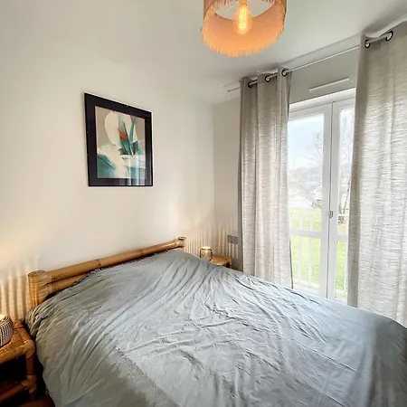 Apartman En Bord De Avec Terrasse Et Parking - Fr-1-361-85 *