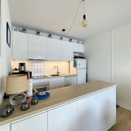 En Bord De Avec Terrasse Et Parking - Fr-1-361-85 Apartman Jullouville-les-Pins