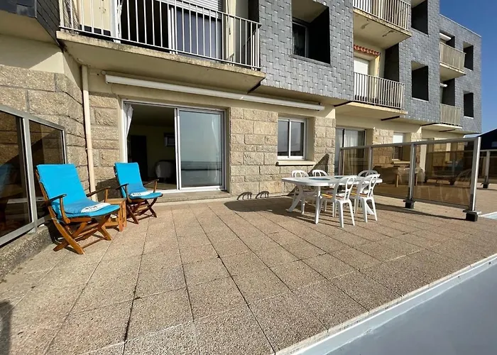 En Bord De Avec Terrasse Et Parking - Fr-1-361-85 Lejlighed *