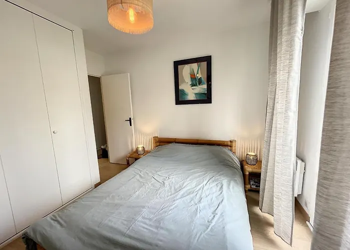 En Bord De Avec Terrasse Et Parking - Fr-1-361-85 Lejlighed *