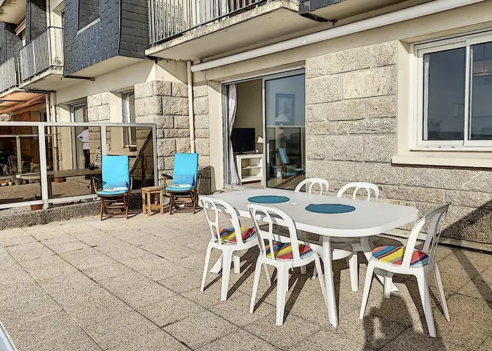 Apartament En Bord De Avec Terrasse Et Parking - Fr-1-361-85 *