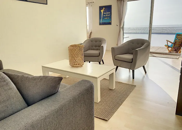 En Bord De Avec Terrasse Et Parking - Fr-1-361-85 Lejlighed